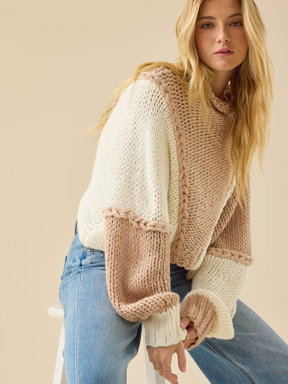 Andy Colorblock Braid Sweater - TULLABEE