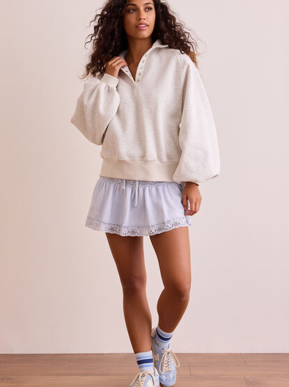 Peak Balloon Sleeve Pullover - TULLABEE