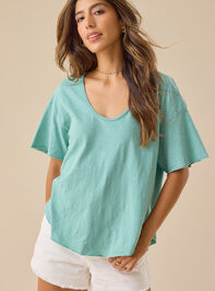 Bailee Basic Tee Detail 4 - TULLABEE