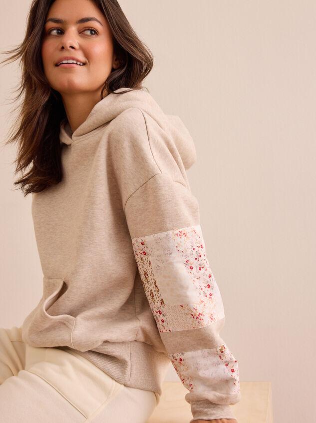 Champ Patchwork Hoodie Detail 3 - TULLABEE