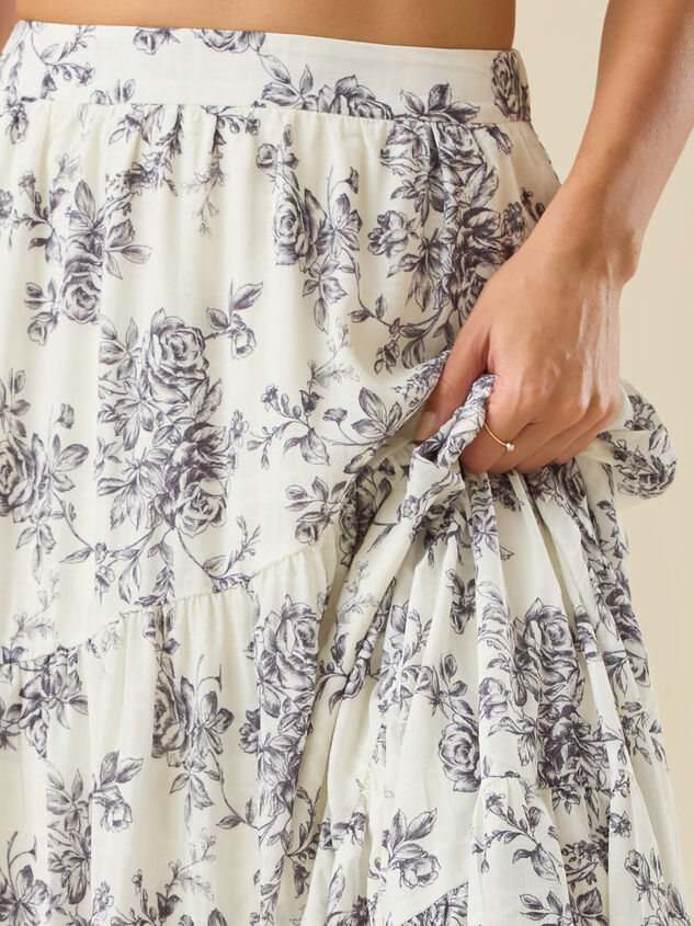 Daphne Floral Maxi Skirt Detail 3 - TULLABEE