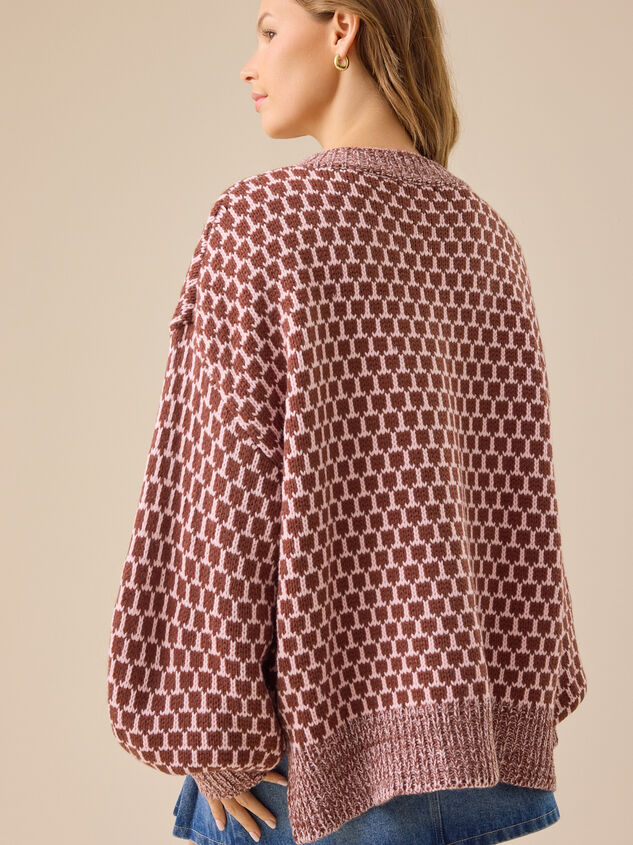 Sheena Oversized Sweater Detail 5 - TULLABEE