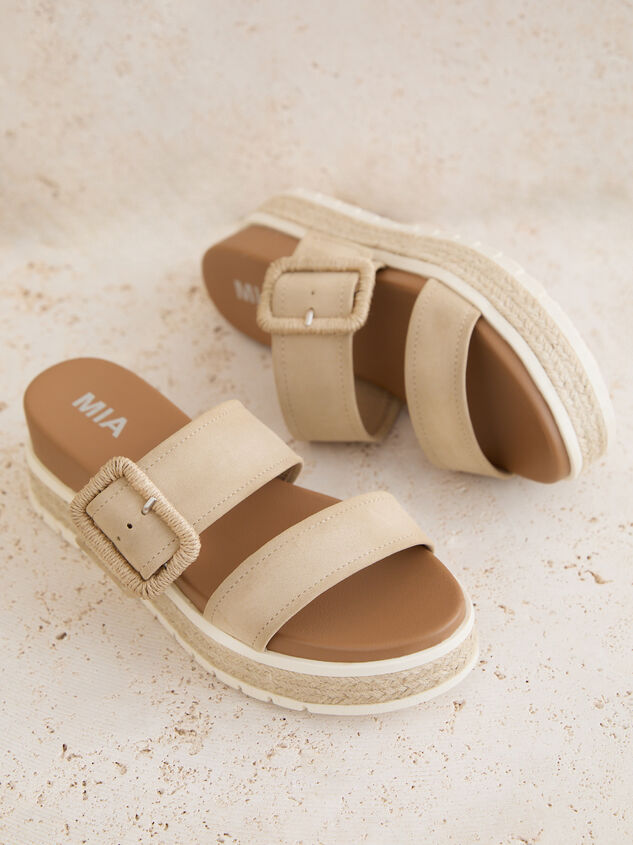 Kenzy Platform Sandals - TULLABEE
