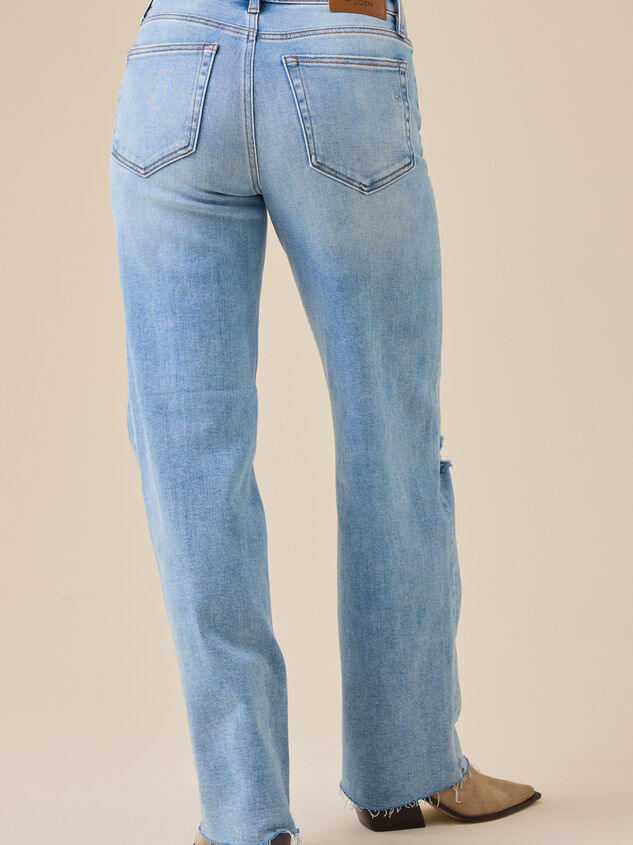 Karson Distressed Jeans Detail 5 - TULLABEE