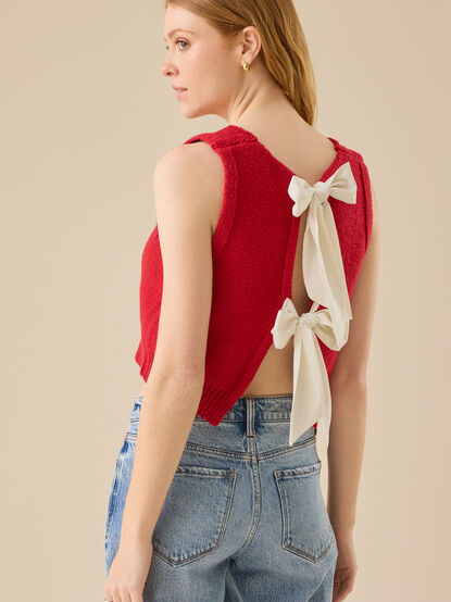 Bonnie Bow Back Vest - TULLABEE