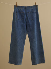 Maggie Wide Leg Jeans Detail 3 - TULLABEE