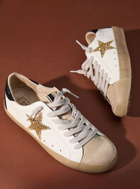 Pamela Star Sneakers - TULLABEE