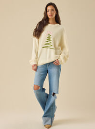 Chic Christmas Tree Mama Sweater Detail 3 - TULLABEE