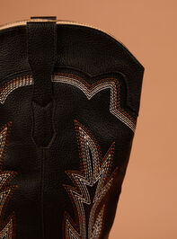 Melia Western Boots Detail 4 - TULLABEE
