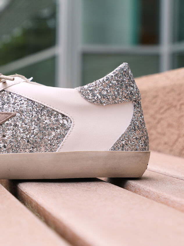 Harper Sequin Sneakers Detail 3 - TULLABEE