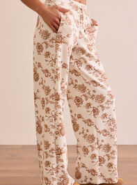 Twirl Toile Supersoft Wide Leg Sweatpants Detail 4 - TULLABEE