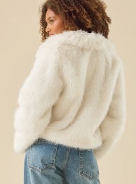 Giselle Sherpa Jacket Detail 6 - TULLABEE