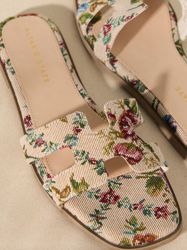 Erika H-Band Sandals Detail 3 - TULLABEE