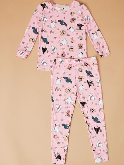 Spooky Sleepover Lounge Set - TULLABEE