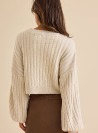 Amber Cropped Sweater Detail 4 - TULLABEE