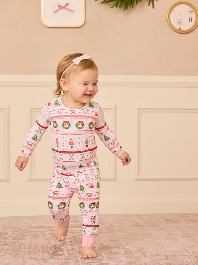 Sweet Sugarplum Lounge Set - TULLABEE