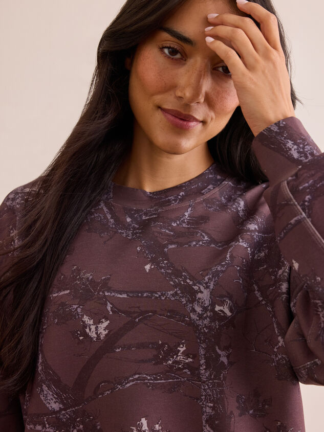 Supersoft Camo Crew Neck Detail 3 - TULLABEE