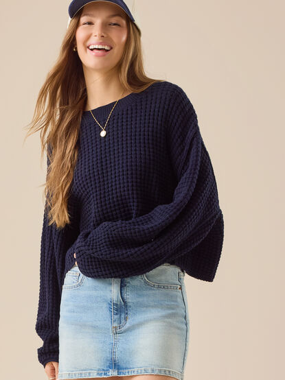 Makayla Waffle Cropped Sweater - TULLABEE