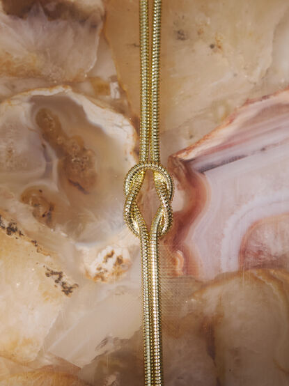 Herringbone Twist Necklace - TULLABEE