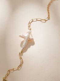 Pearl Cross Bracelet Detail 2 - TULLABEE