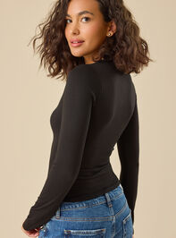 Campbell Seamless High Neck Top Detail 4 - TULLABEE