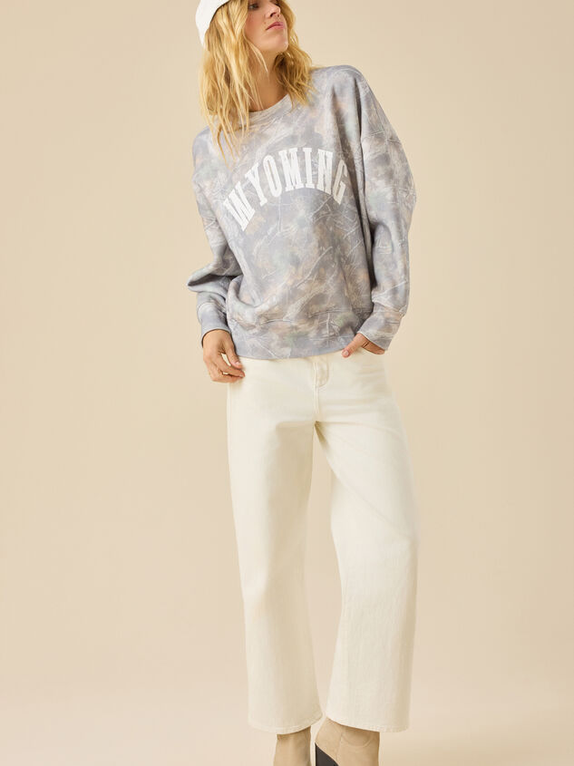 Wyoming Camo Pullover Detail 2 - TULLABEE