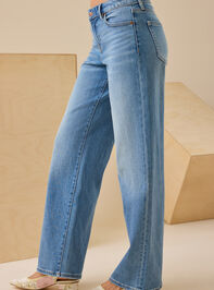 Rowe Straight Leg Jeans Detail 4 - TULLABEE