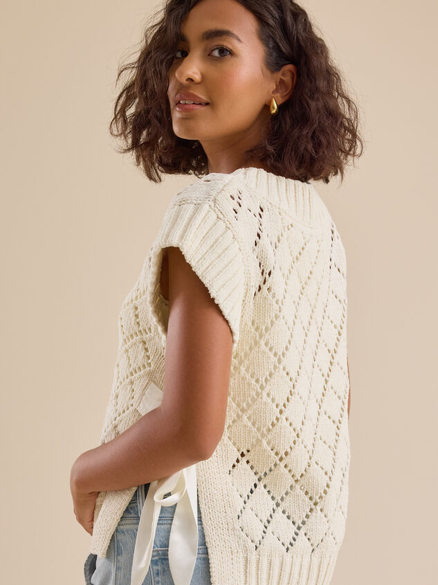 Zayla Cable Knit Vest Detail 5 - TULLABEE
