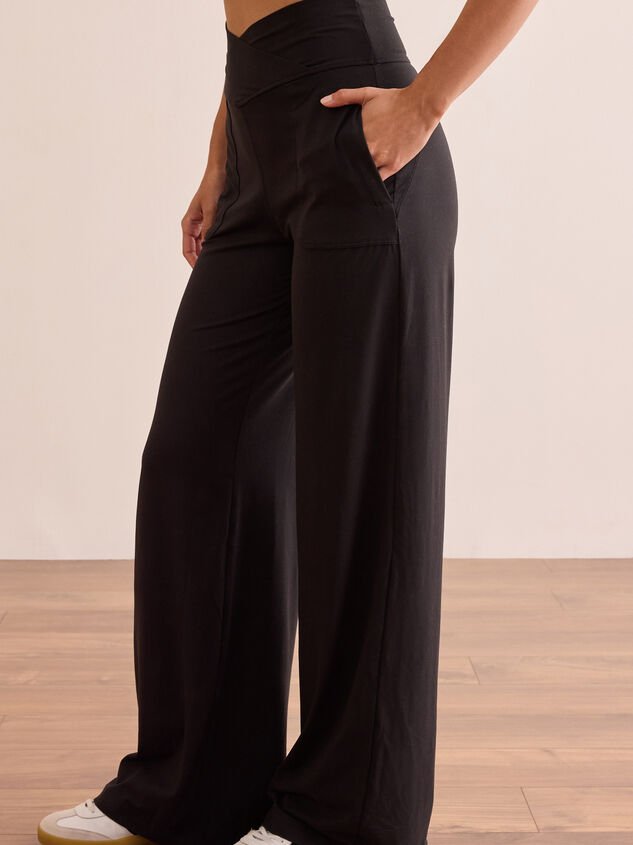 Reset Wide Leg Leggings Detail 4 - TULLABEE