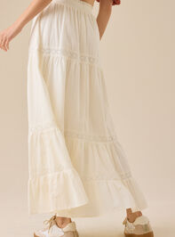 Jaycee Tiered Midi Skirt Detail 5 - TULLABEE