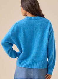 Mary V-Neck Sweater Detail 4 - TULLABEE