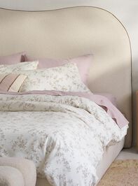 Ruth Nightstand Detail 9 - TULLABEE