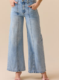 Peyton Wide Leg Jean Detail 2 - TULLABEE