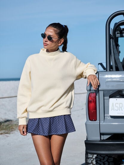 The Power Pullover - TULLABEE