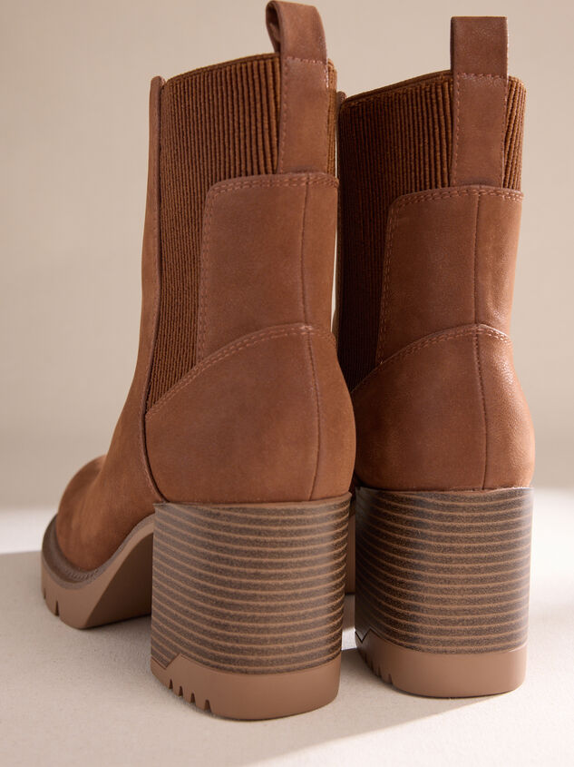 Lucie Bootie Detail 4 - TULLABEE
