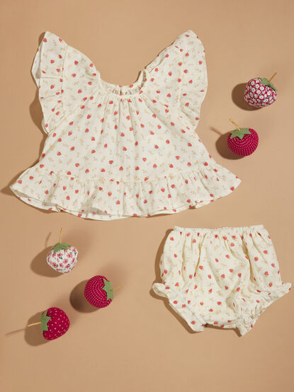 Strawberry Fields Top and Bloomer Set by Rylee + Cru - TULLABEE