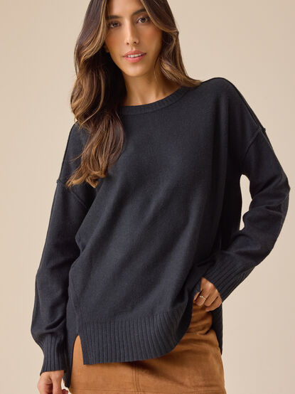 Katie Oversized Sweater - TULLABEE