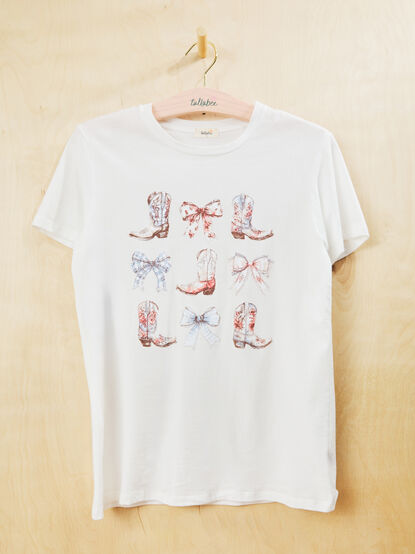 Boots and Bows Mama Tee - TULLABEE