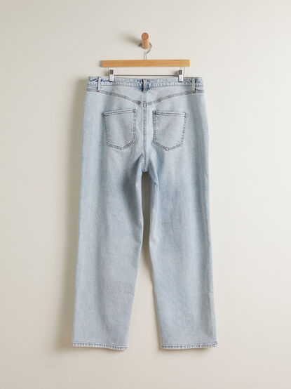 Charlie Distressed Jeans - TULLABEE