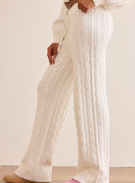Dreamline Cable Knit Pant Detail 3 - TULLABEE