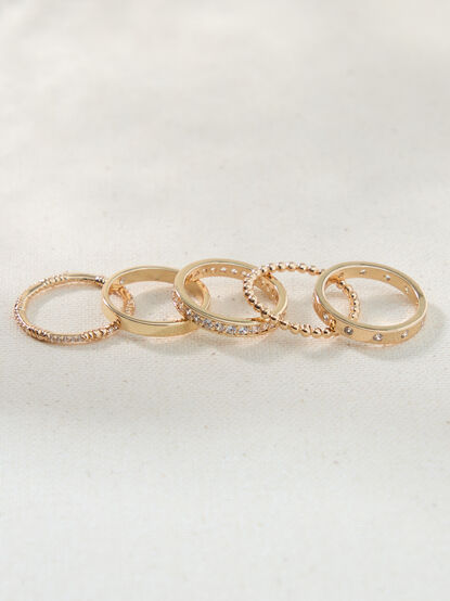 Crystal Ring Set - TULLABEE
