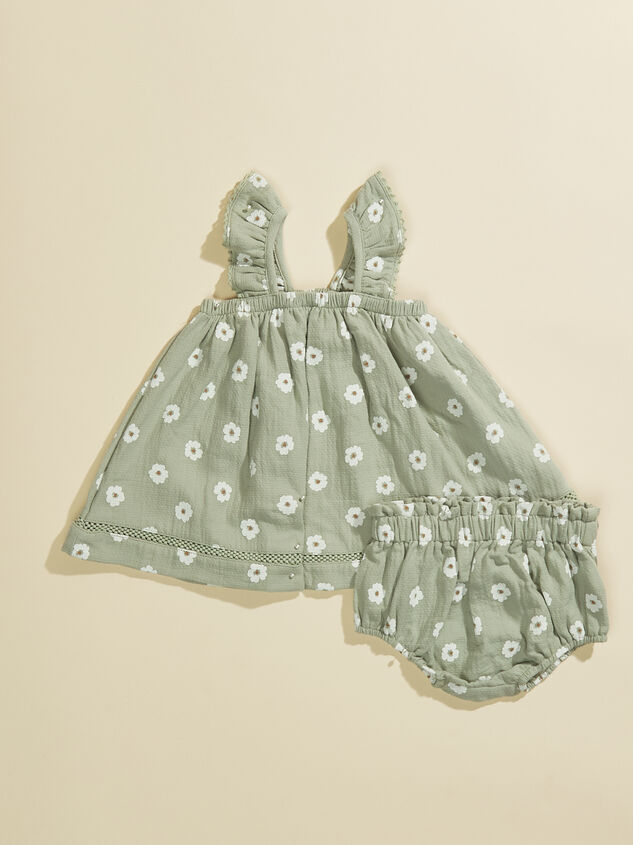 Emerson Baby Top and Bloomer Set by Quincy Mae Detail 2 - TULLABEE