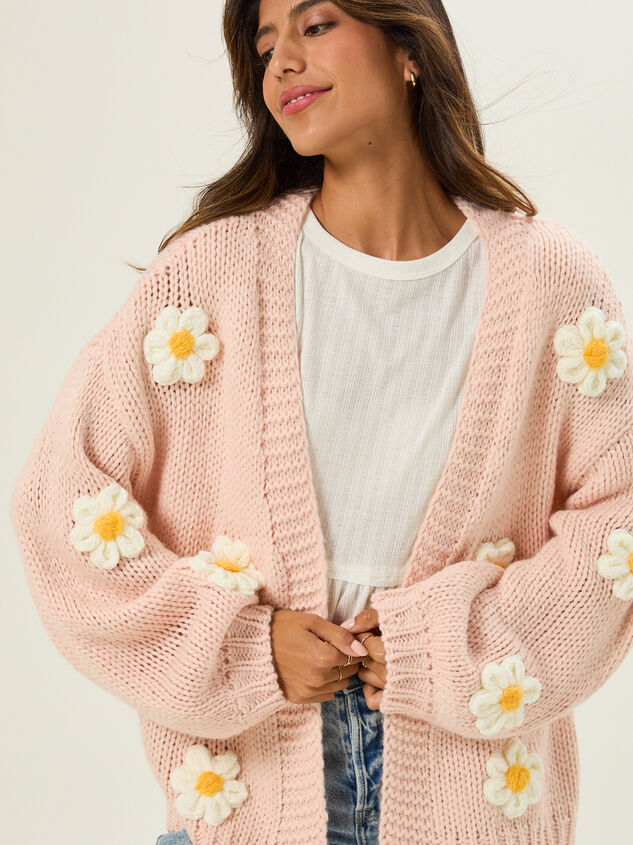 Daisie 3D Floral Cardigan Detail 4 - TULLABEE