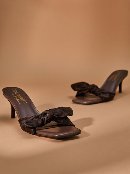 Uptown Leopard Bow Heel By Matisse - TULLABEE