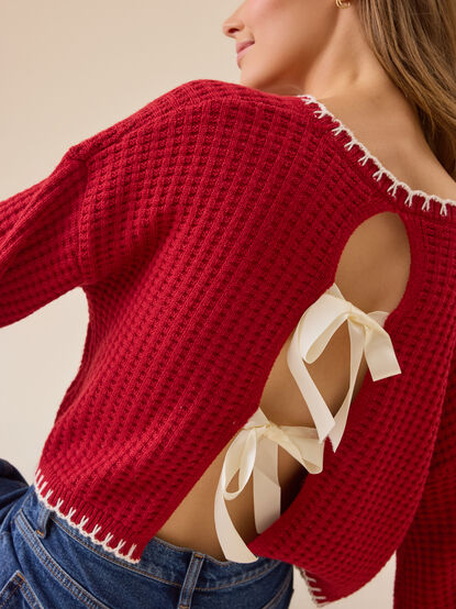Ellis Bow Back Sweater - TULLABEE