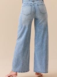 Peyton Wide Leg Jean Detail 5 - TULLABEE