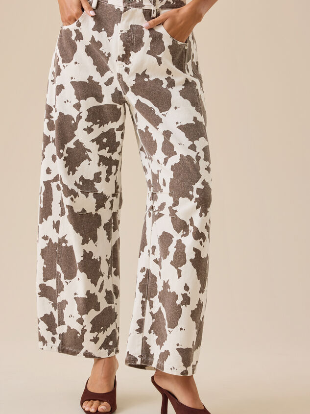 Lanie Cow Print Barrel Pant Detail 2 - TULLABEE
