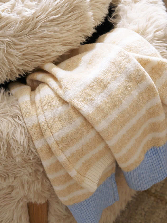 Millie Upholstered Storage Stool Detail 2 - TULLABEE