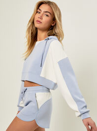 Supersoft Color Block Hoodie Detail 2 - TULLABEE