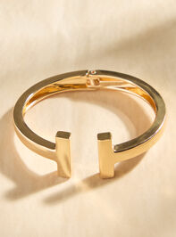 Chunky Hinged Bangle - TULLABEE